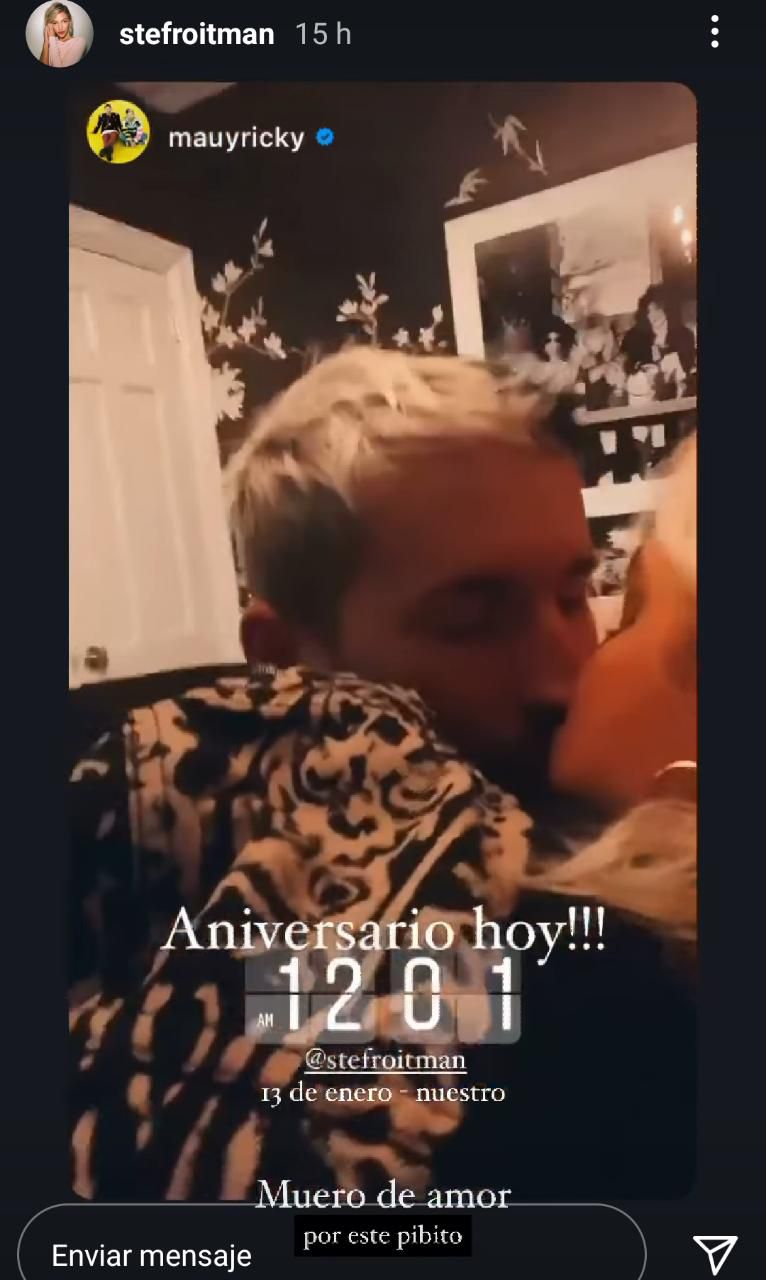 Ricky y Stef coronaron su día con un apasionado beso.