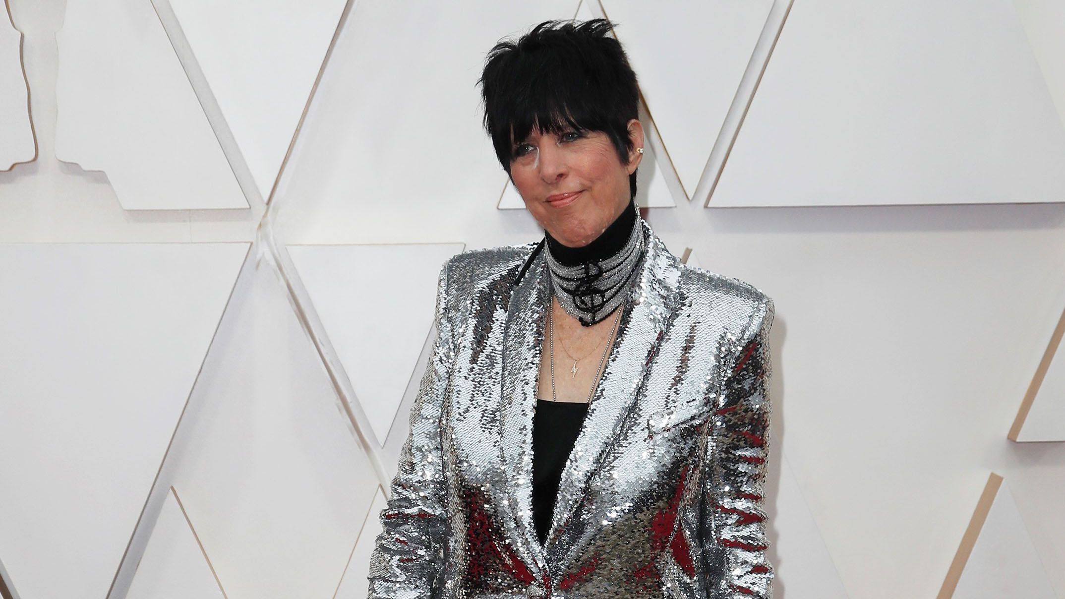 Diane Warren participando de un evento.