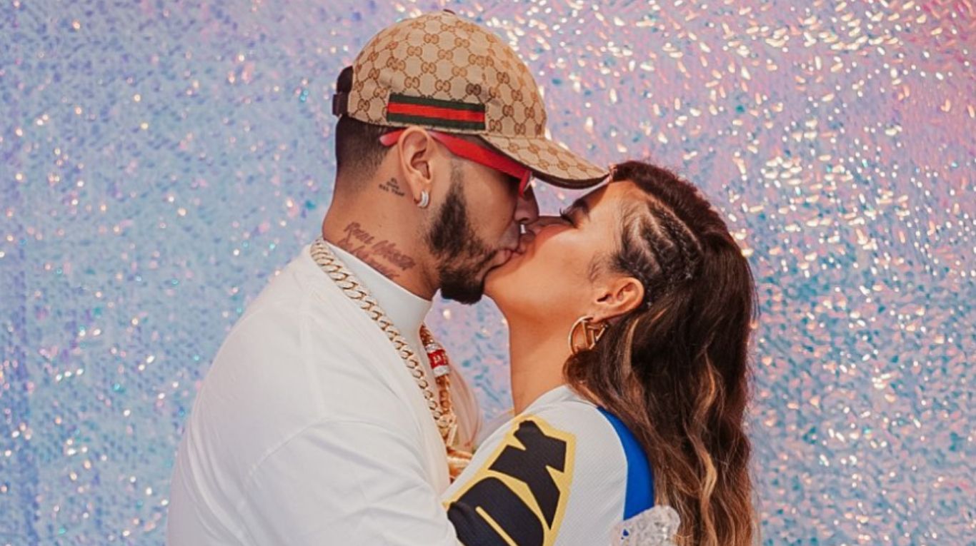 Anuel AA y Karol G se habrían separado.