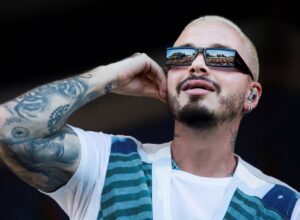 J Balvin menciona a Cristiano Ronaldo en “Ma’ G” y lo hijos del jugador enloquecieron