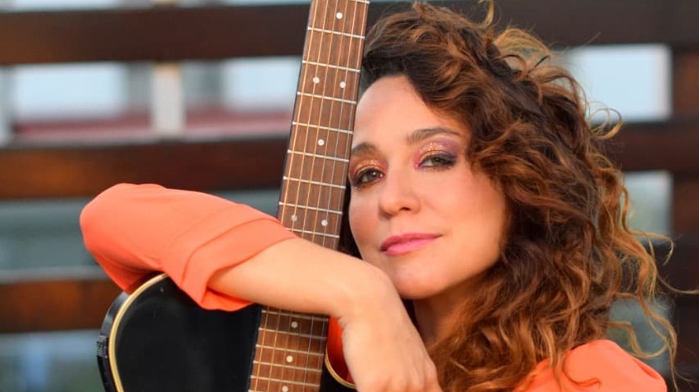 La cantante fue madre por primera vez. (Foto: Instagram/@danielaherrerook)