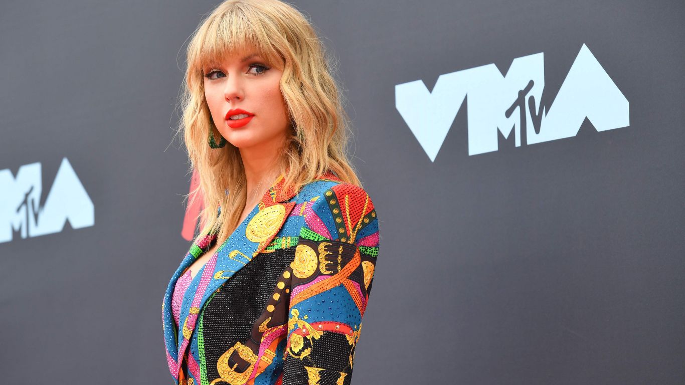 Taylor Swift, en la alfombra roja de un importante evento (Foto: AFP/ Johannes Eisele).