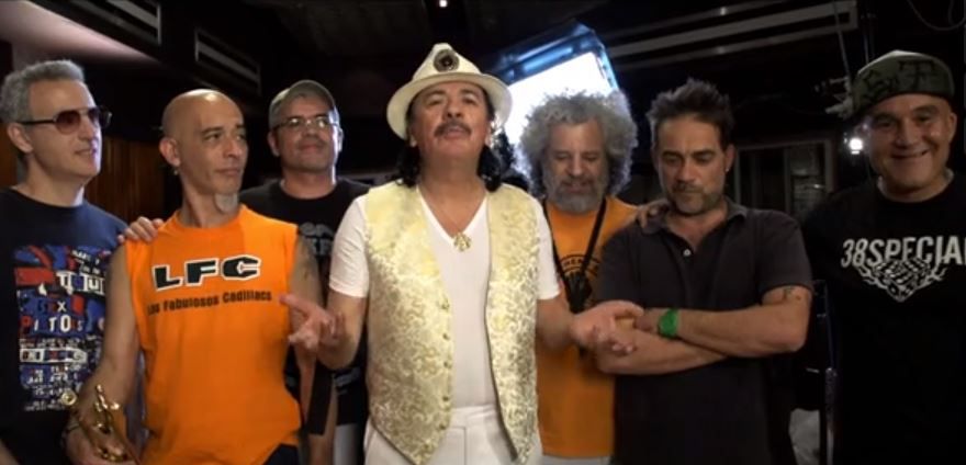 Carlos Santana, en el estudio, junto a Los Fabulosos Cadillacs (Captura video).