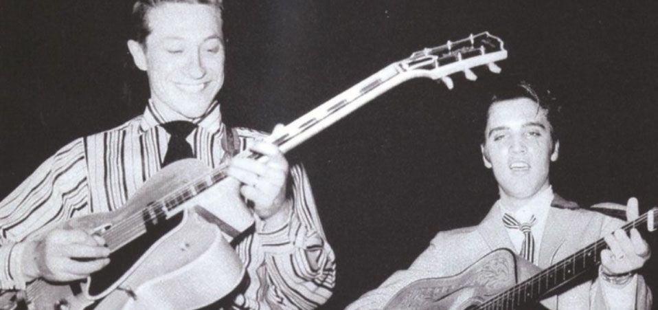 Elvis Presley junto a su primer guitarrista Scotty Moore. (Foto: Archivo)