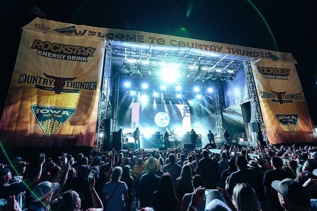 La banda en concierto (Foto : @Lynyrd Skynyrd)