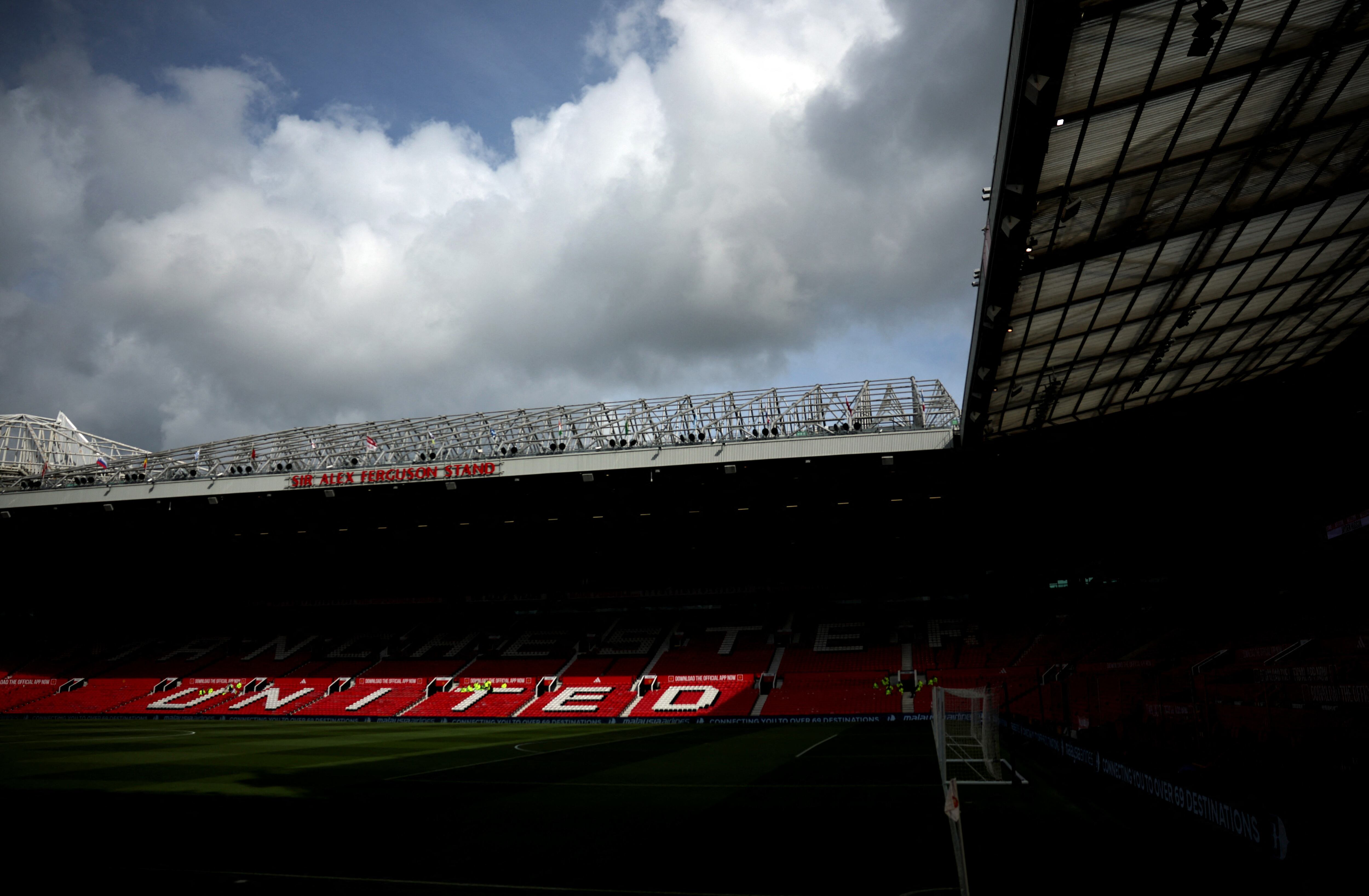 Man. United vs Nottingham por la fecha 37 de la Premier League del 2026.