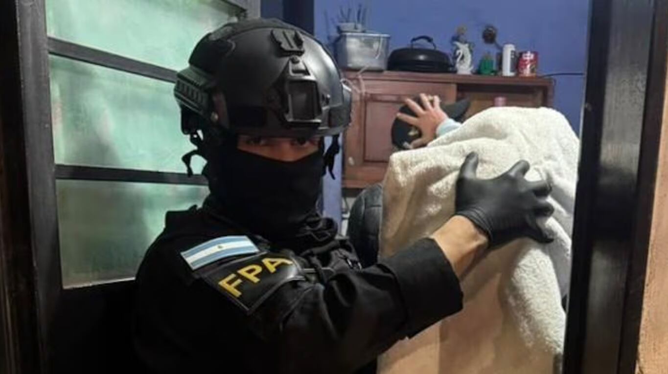 Doce personas fueron detenidas durante los operativos. (Foto: gentileza El Doce)