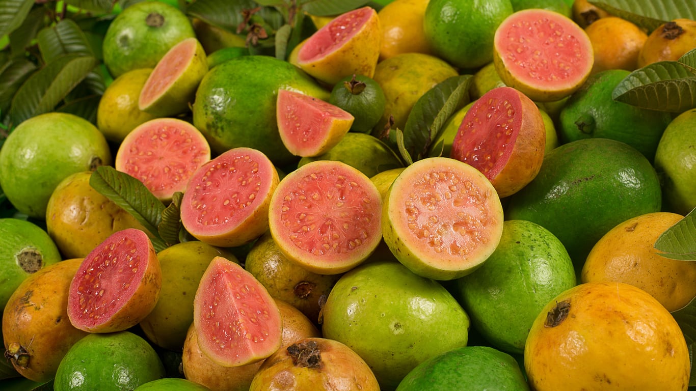 Esta fruta es dulce, con aroma intenso y tiene varios usos en la gastronomía. (Foto: Adobe Stock)