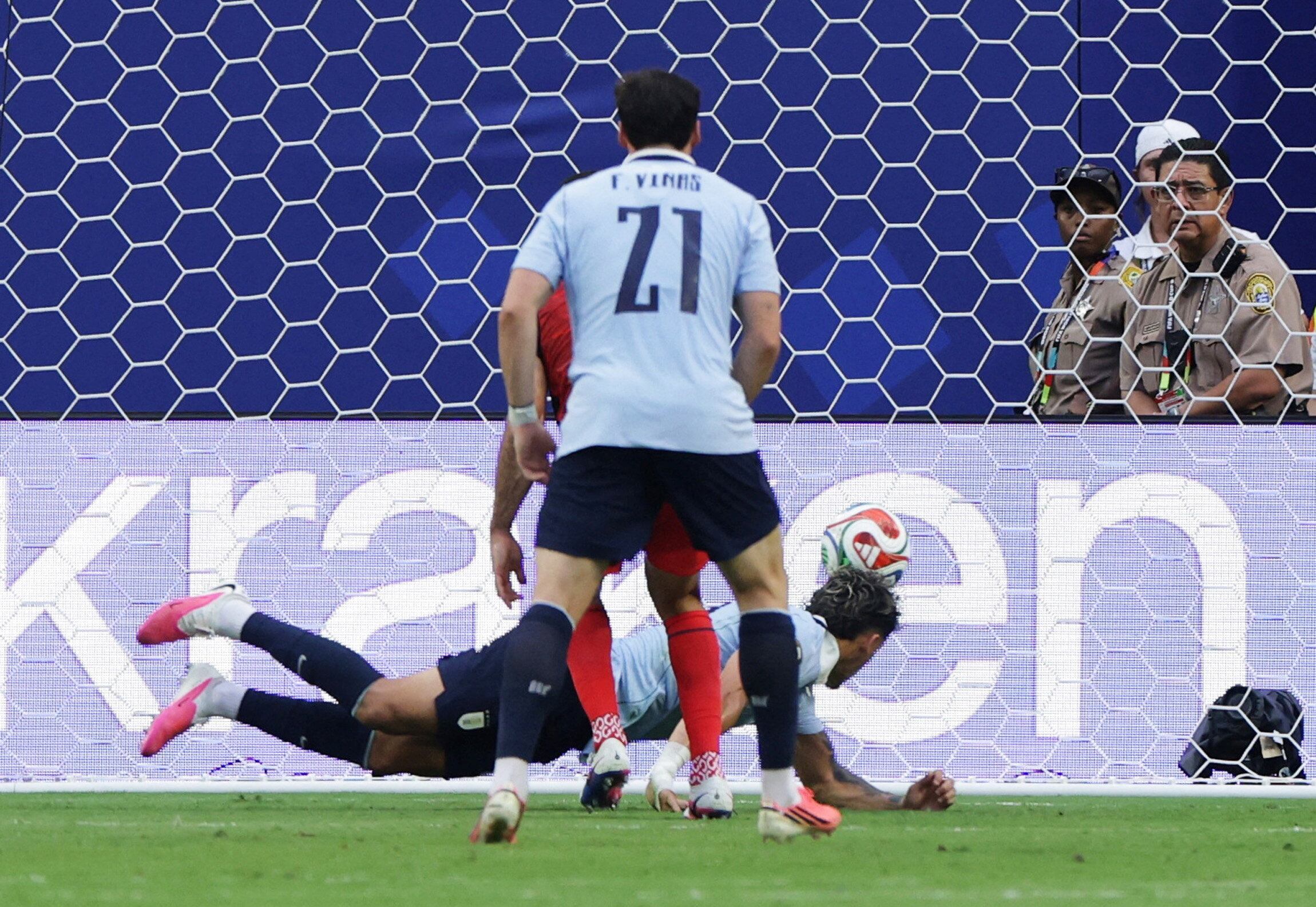 Uruguay vs Cabo Verde por la fase de grupos del Mundial 2026 del 2026.