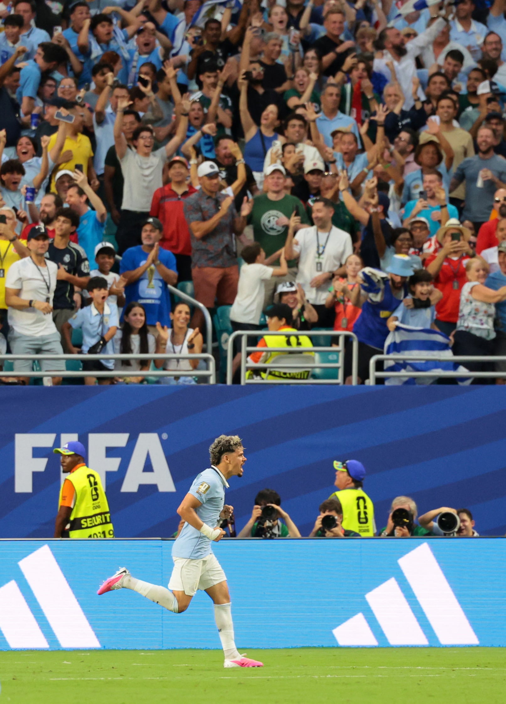 Arabia Saudita vs Uruguay por la fase de grupos del Mundial 2026 del 2026.