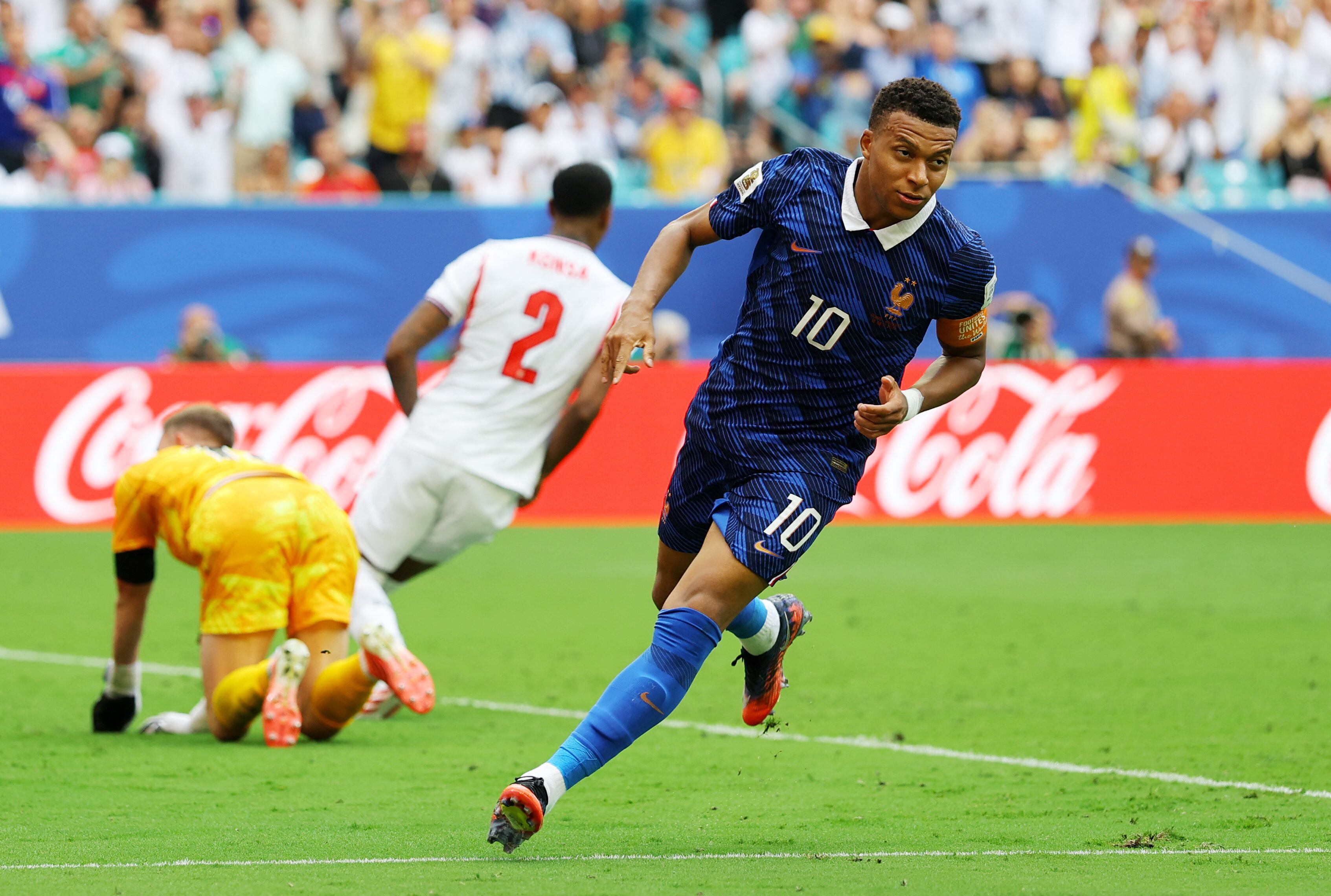 Francia vs Inglaterra por la tercer puesto del Mundial 2026 del 2026.