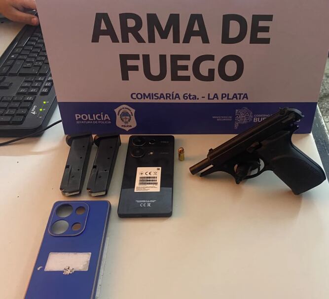 Los elementos que la policía secuestró. (Foto: Policía Bonaerense)