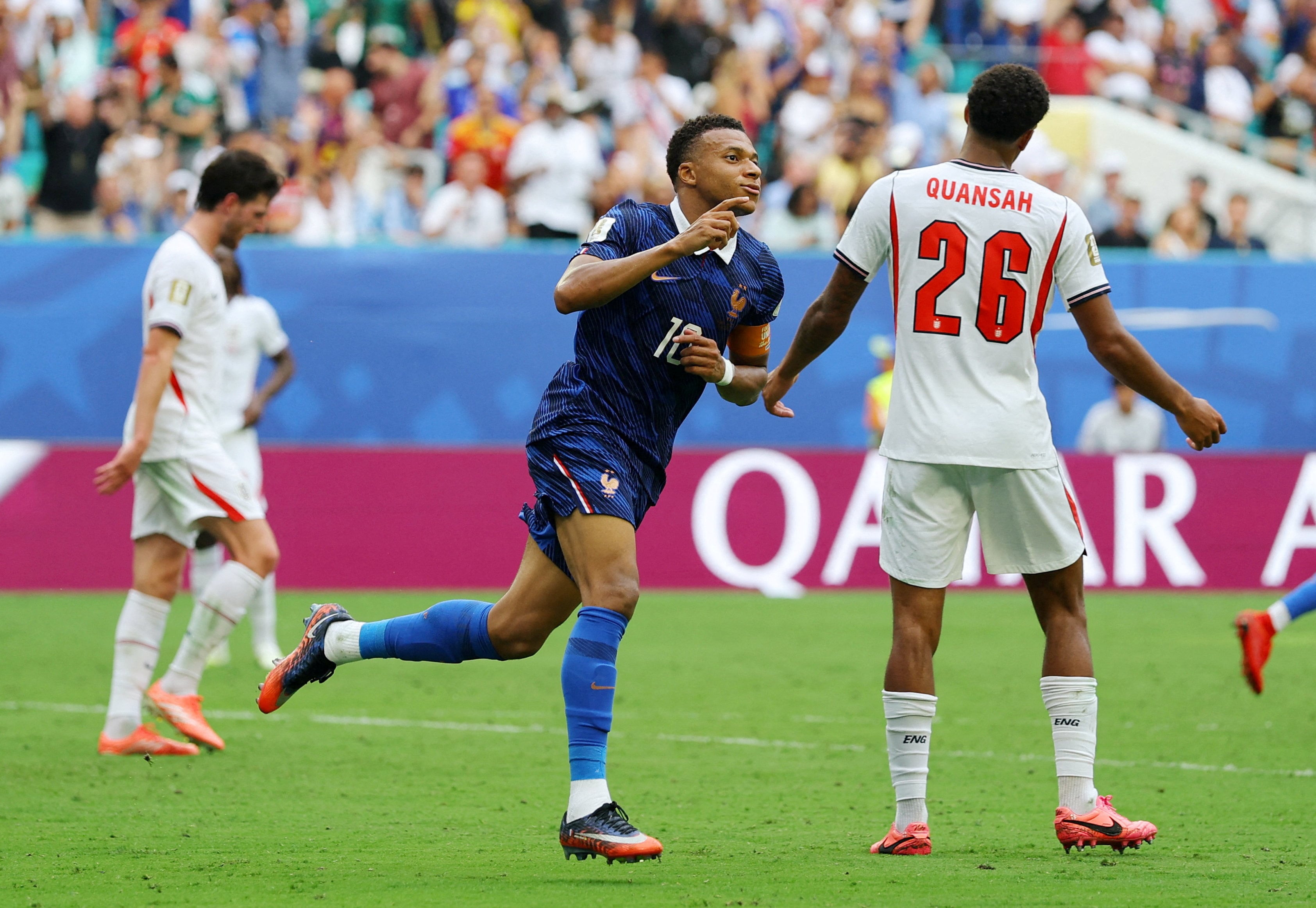 Francia vs Inglaterra por la tercer puesto del Mundial 2026 del 2026.
