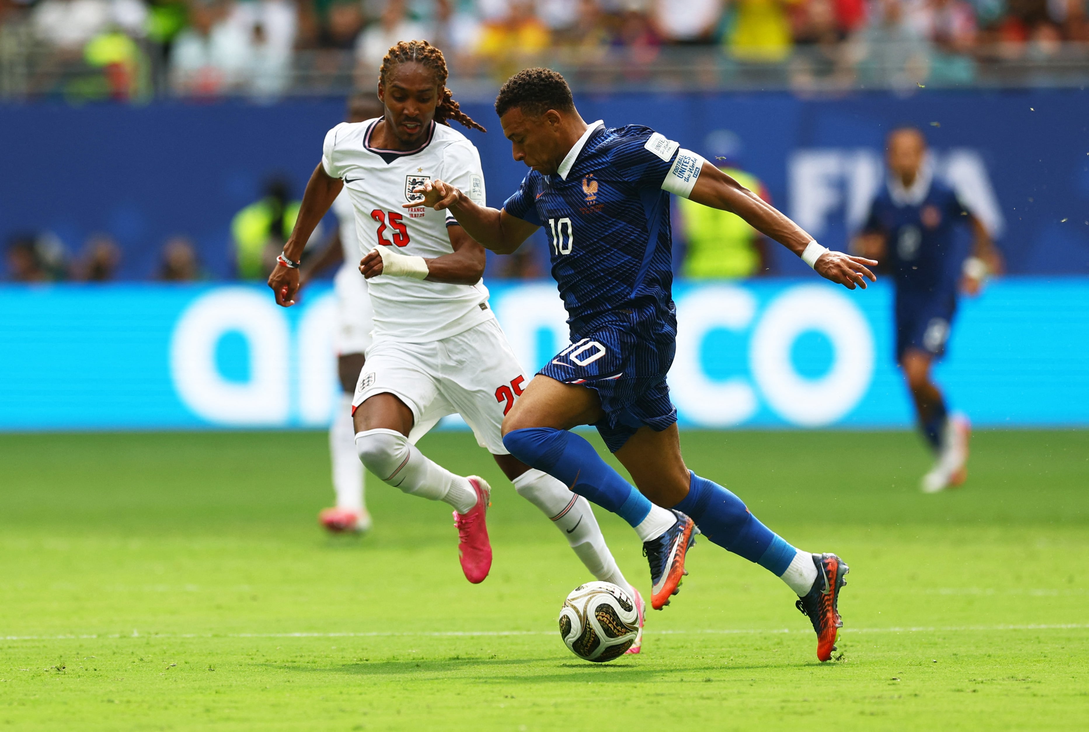 Francia vs Inglaterra por la tercer puesto del Mundial 2026 del 2026.
