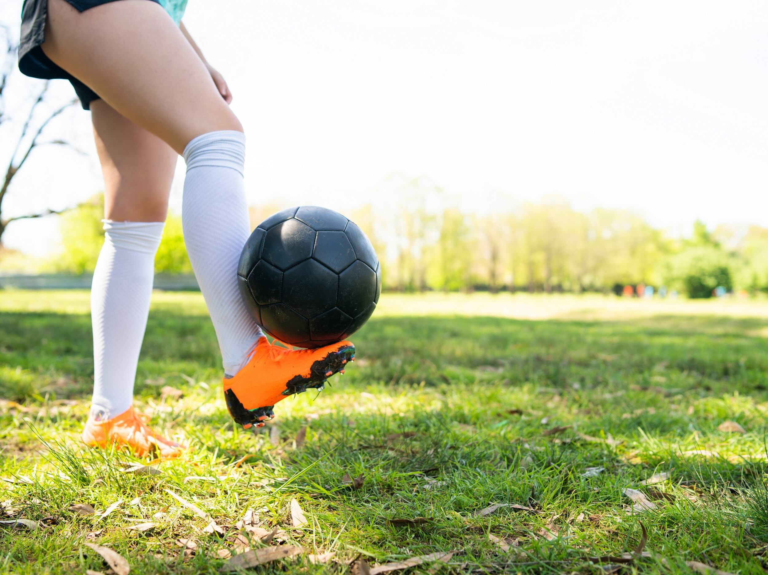 “El fútbol amateur no se trata solo de ganar el domingo: es llegar al próximo partido, al próximo año y seguir disfrutando de este deporte durante toda la vida”, destacó Filosa. (Foto: Adobe Stock).