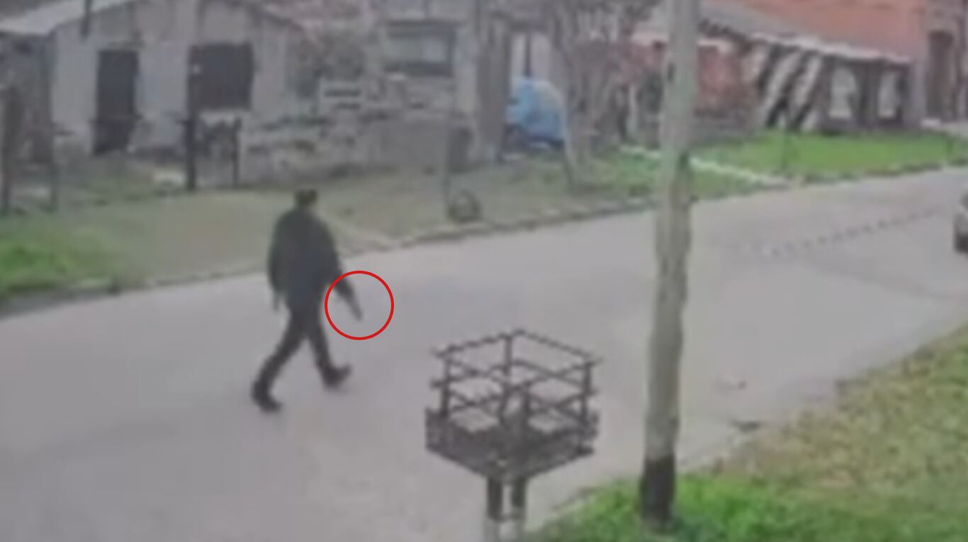 El atacante finalmente fue detenido cuando intentaba escapar. (Foto: captura de video 0221)