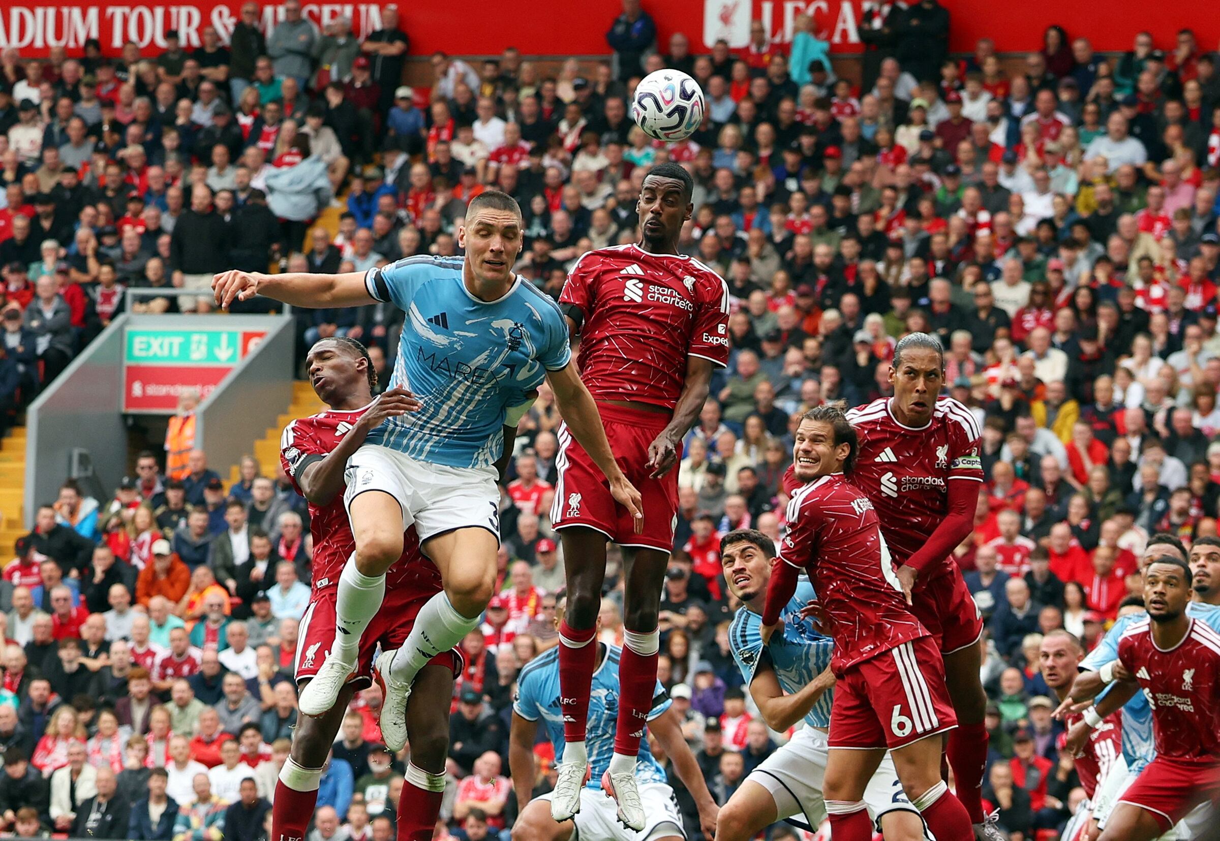 Liverpool vs Nottingham por la fecha 2 de la Premier League del 2026.