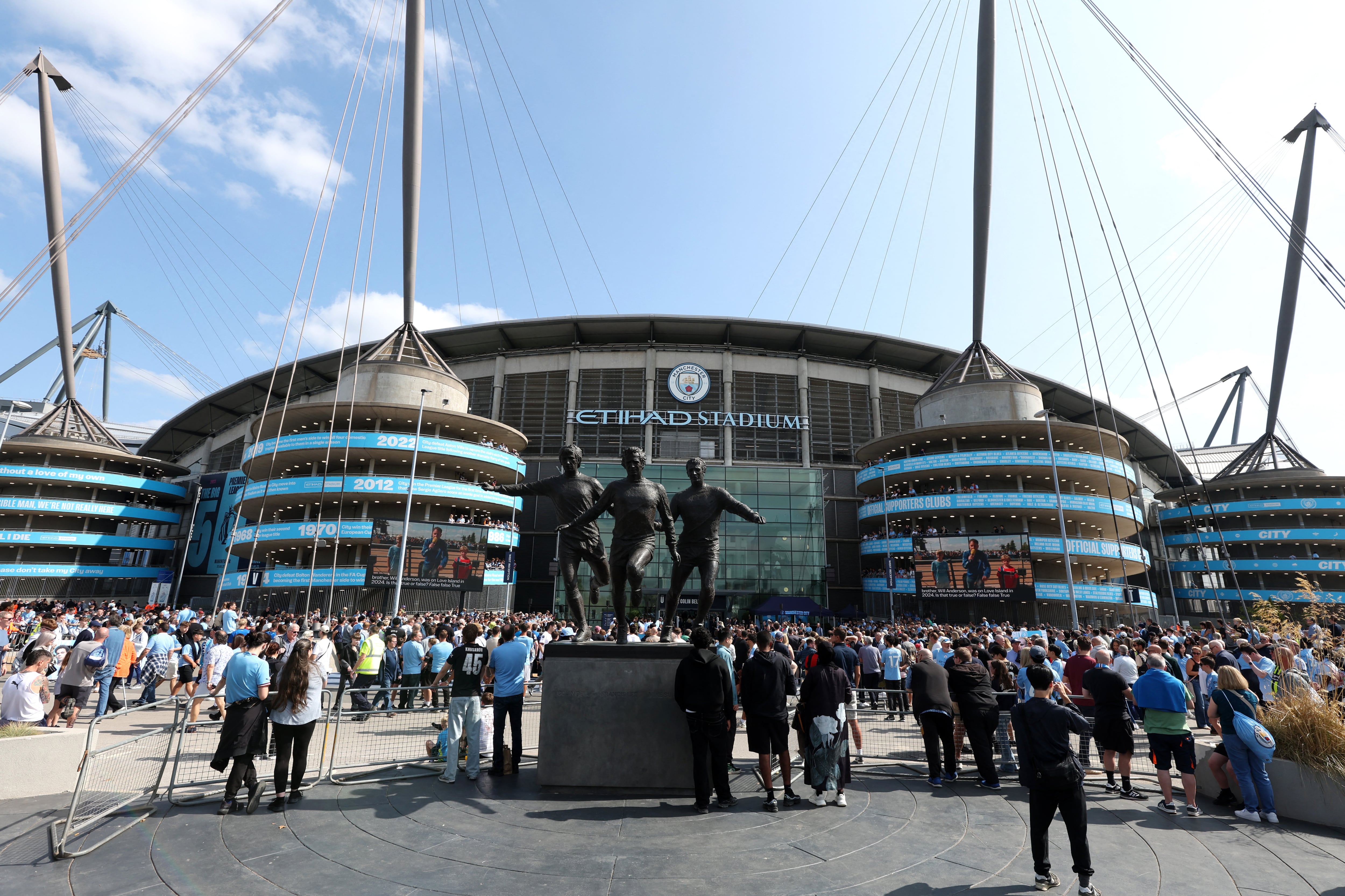 Manchester City vs Bournemouth por la fecha 1 de la Premier League del 2026.