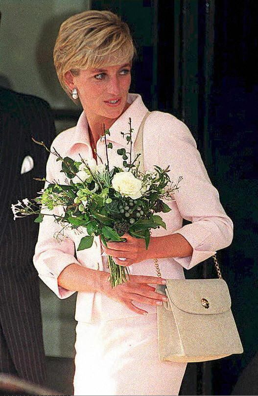 Lady Di en 1996, un año antes de su trágica muerte en París.  (Foto: AFP/John Stilwell).