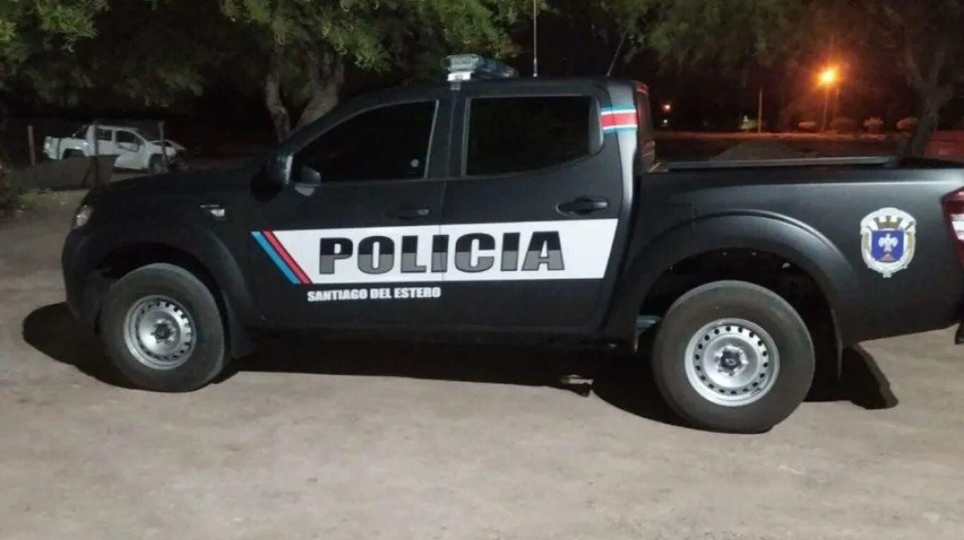 Efectivos policiales participaron de la búsqueda de la jubilada. (Foto: Policía Santiago del Estero)