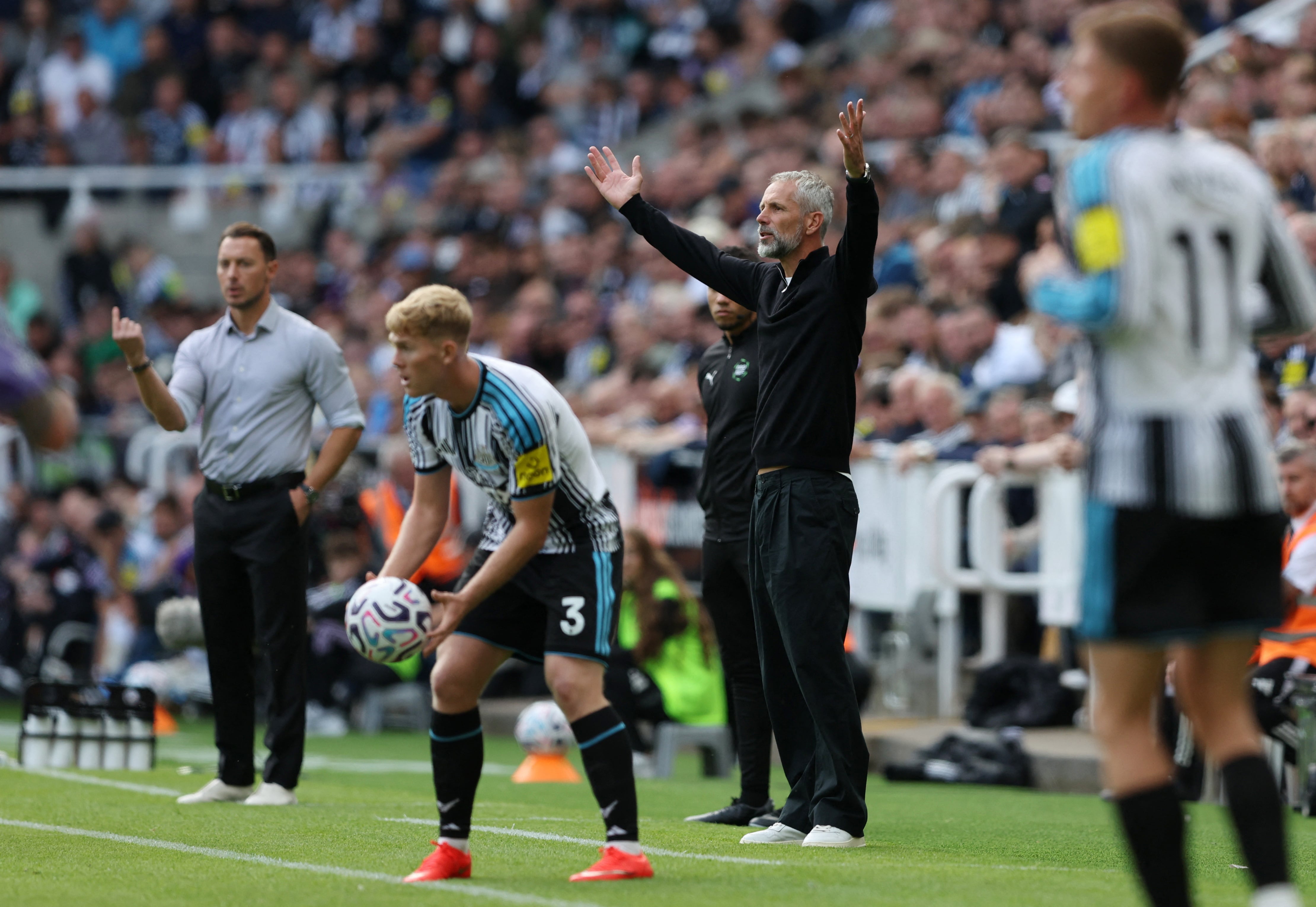Newcastle vs Bournemouth por la fecha 3 de la Premier League del 2026.