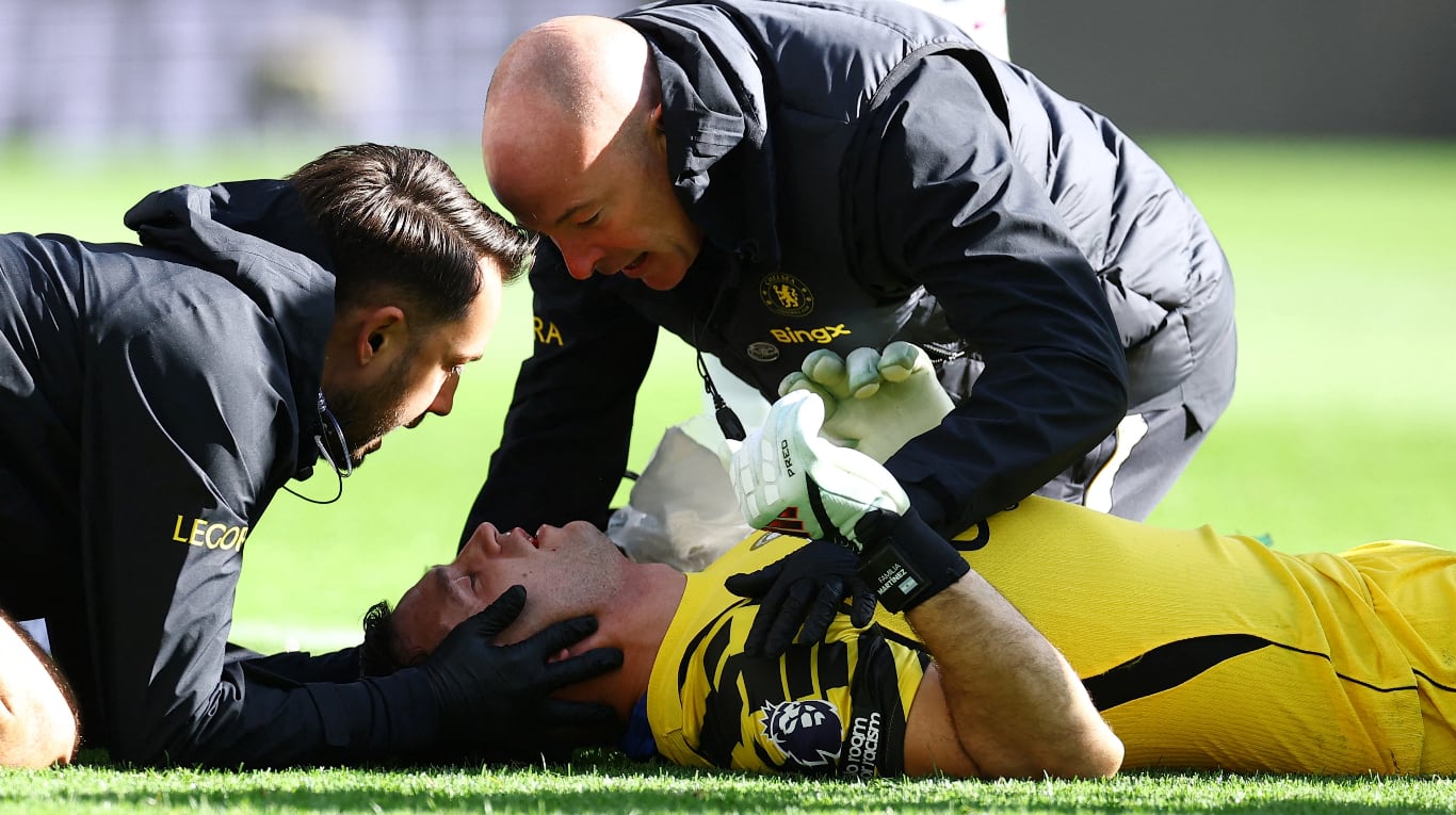 La Selección argentina tendrá una baja clave para los amistosos de noviembre ya que Emiliano “Dibu” Martínez sufrió una fractura en el maxilar y no estará presente con el equipo en la próxima fecha FIFA. (Foto: Reuters).