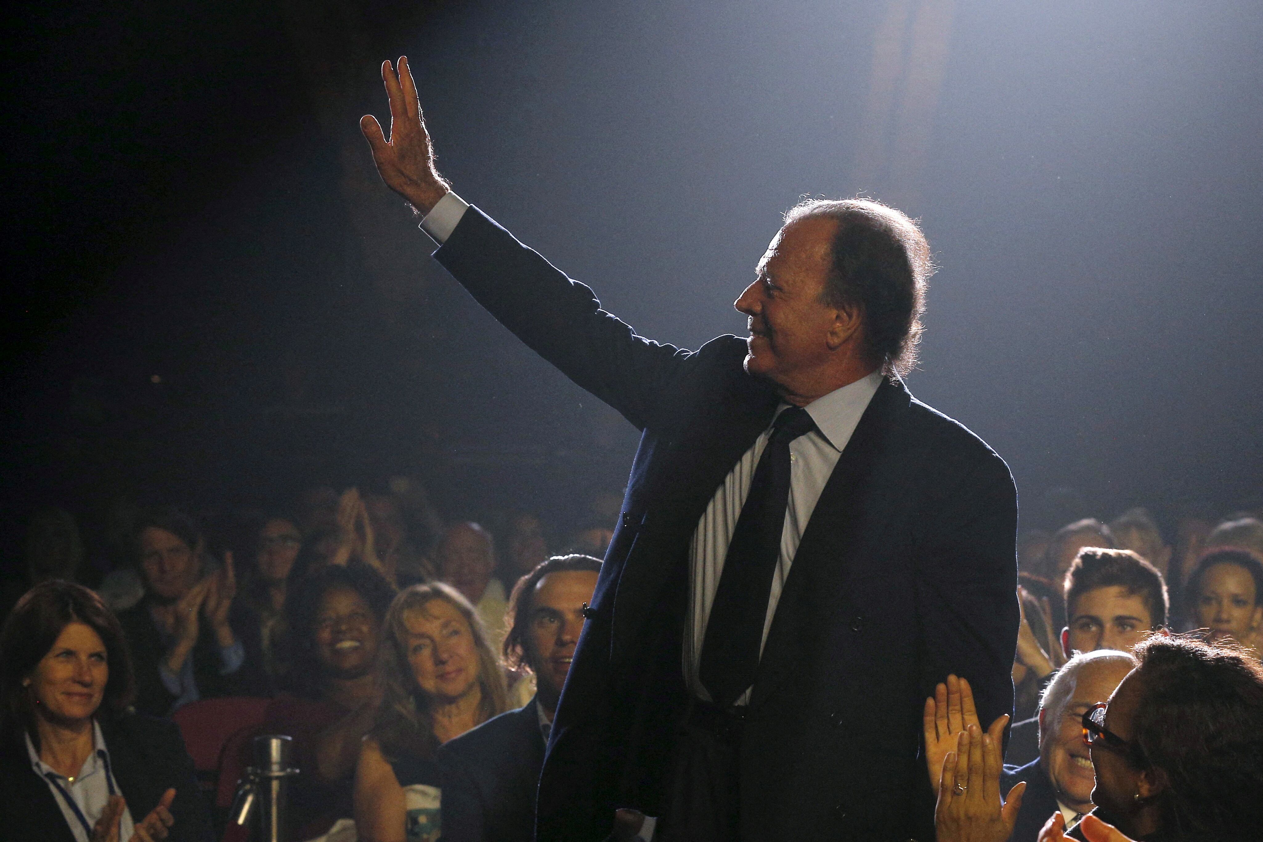 Julio Iglesias, durante un evento en Boston en el que lo habían reconocido por su trayectoria musical. (Foto: REUTERS/Brian Snyder)